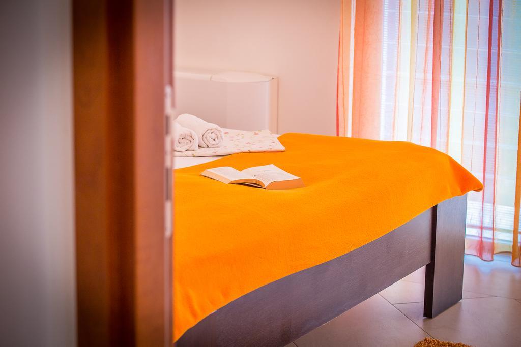 Milan Apartment *